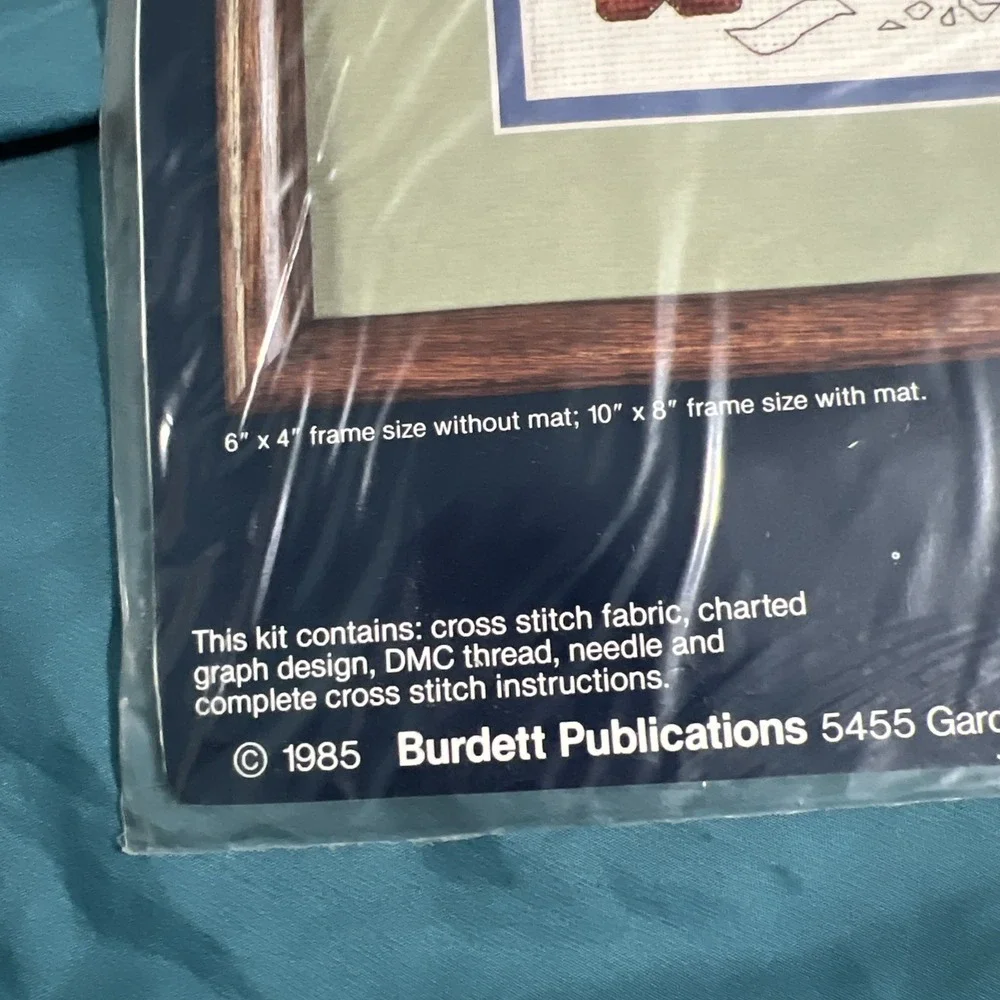 Dale Burdett Country Cross Stitch Kit Cutting Out Paper Dolls Vintage‎ 1985 NEW